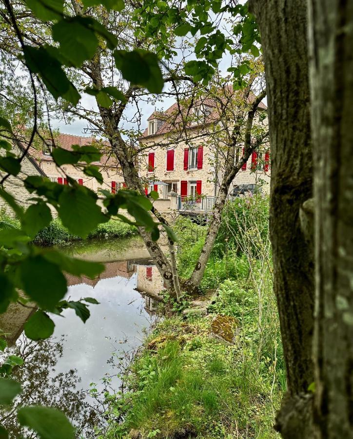 فندق Charenton-du-Cherفي  Moulin Le Fleurie المظهر الخارجي الصورة