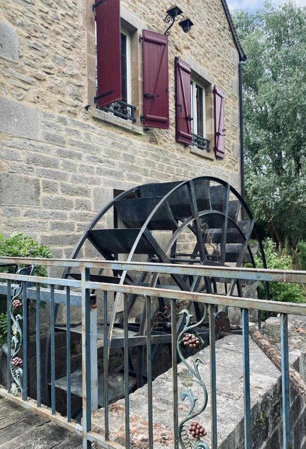 فندق Charenton-du-Cherفي  Moulin Le Fleurie المظهر الخارجي الصورة